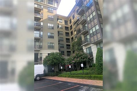 Apartments for rent near Dunlavy Street, Houston, TX.